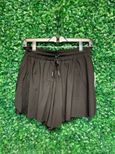 Load image into Gallery viewer, TRENDY SHORTS | S-L | $26 | TNG
