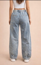 Load image into Gallery viewer, VIRAL BARREL JEANS | S-L | $42 | TNG
